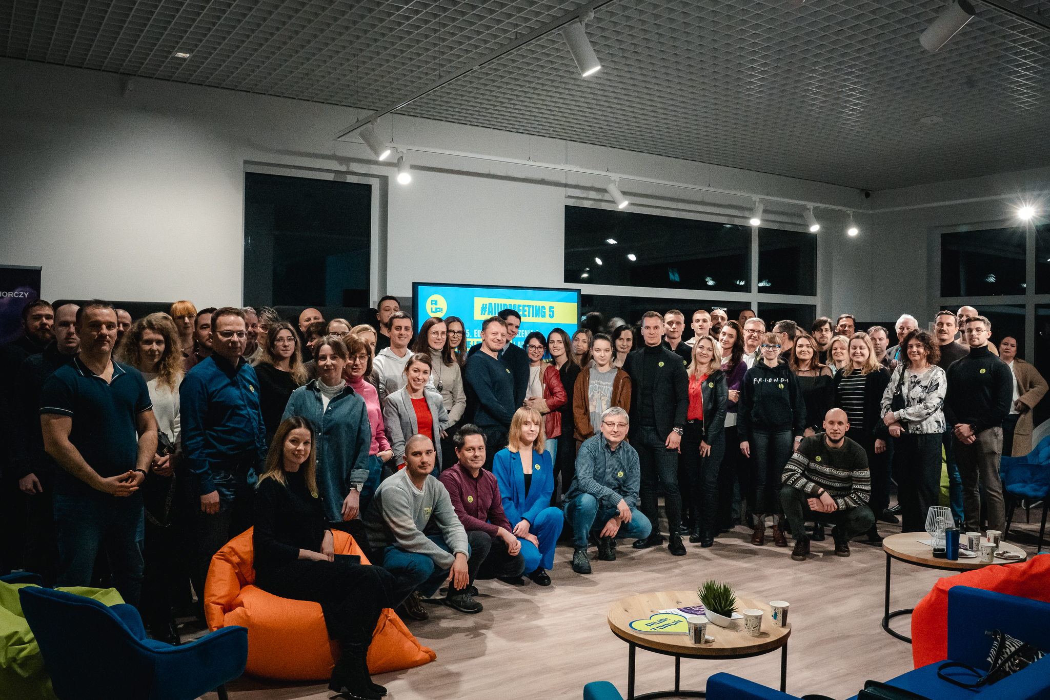 Uczestnicy #AIUPMEETING #5 na sali Toruń Space Labs